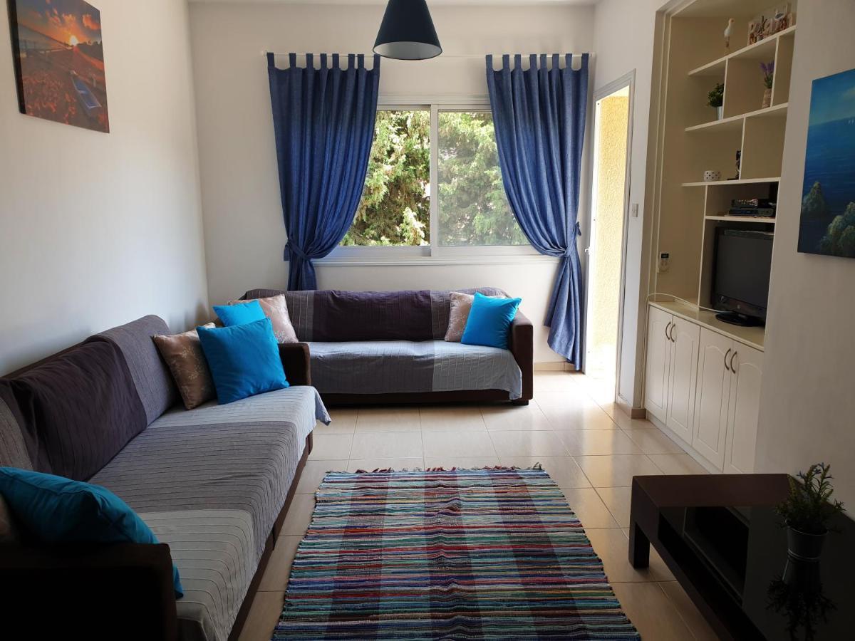 Psyche Harbor Apartment Paphos Exterior photo